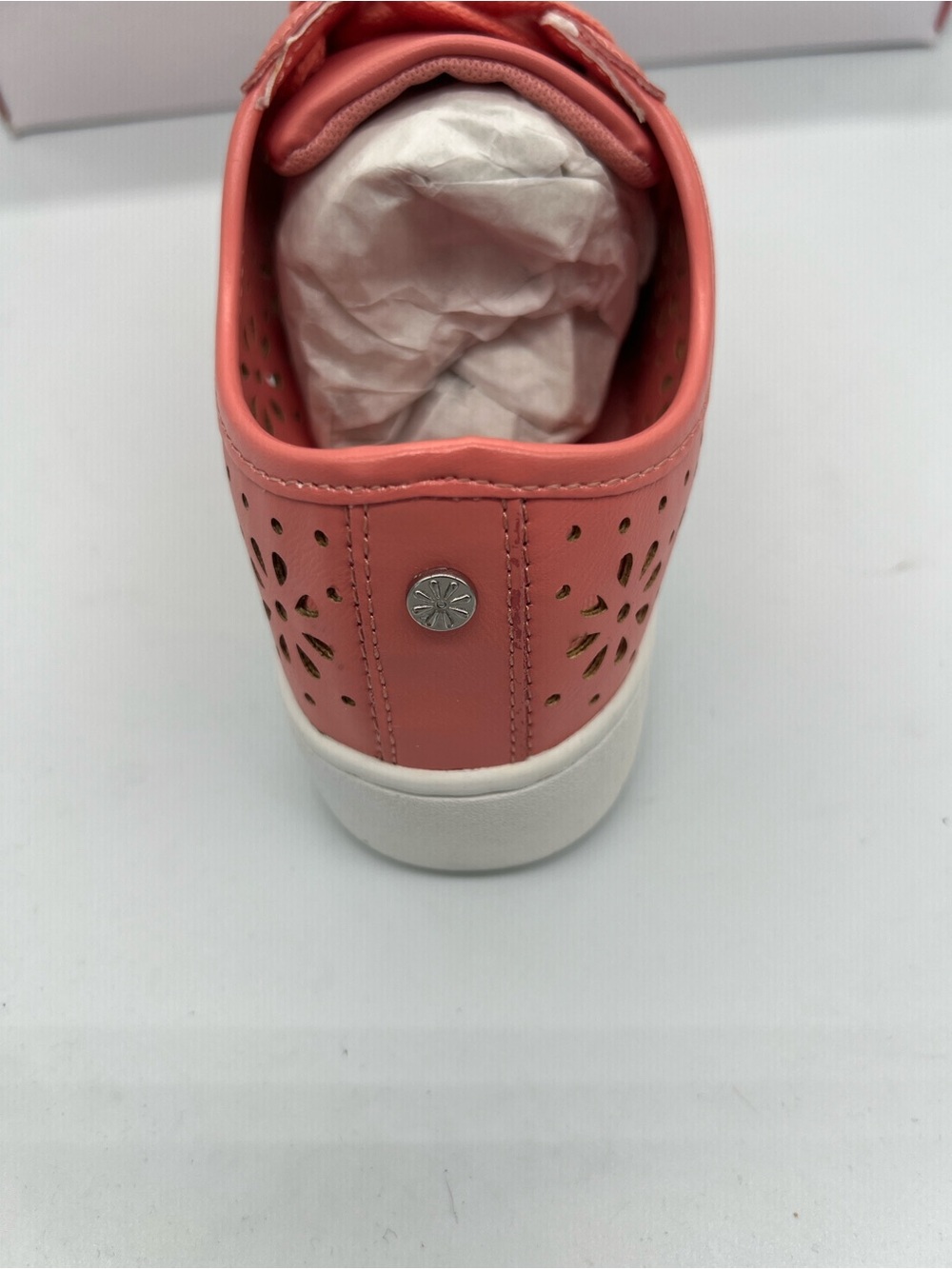 Isaac Mizrahi Women’s Coral Lace-Up Casual Sneakers - Picture 6 of 6